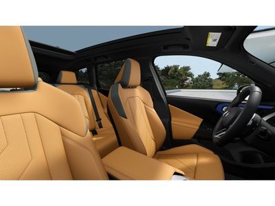 2026 BMW X3 30 xDrive — photo 9 view