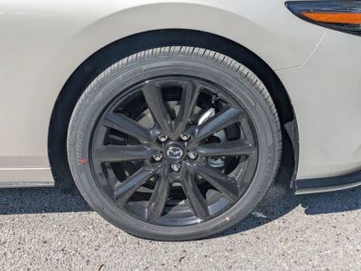 2026 Mazda Mazda3 Hatchback — photo 9 view