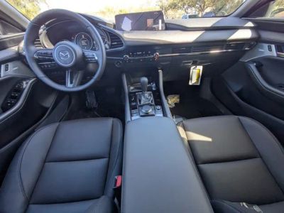 2026 Mazda Mazda3 Hatchback — photo 12 view