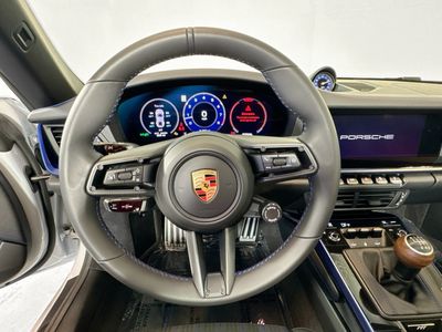 2026 Porsche 911 - Photo 14