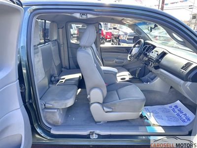 2011 Toyota Tacoma - Photo 30