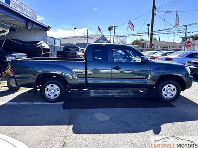 2011 Toyota Tacoma - Photo 8