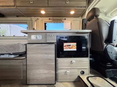 2026 Winnebago TRAVATO — photo 7 view