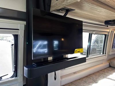 2026 Winnebago TRAVATO — photo 13 view