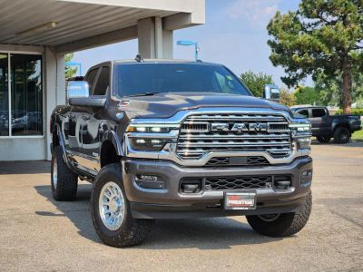 2025 RAM 2500 Limited Crew Cab 4x4 6'4' Box in Granite Crystal Metallic Clearcoat — front three-quarter view