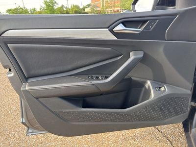 2025 Volkswagen Jetta - Photo 19