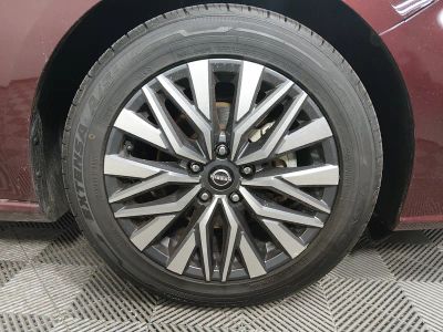 2024 Nissan Altima — photo 10 view