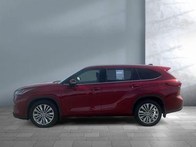 2023 Toyota Highlander — rear three-quarter view