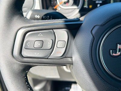 2026 Jeep Wrangler — photo 34 view