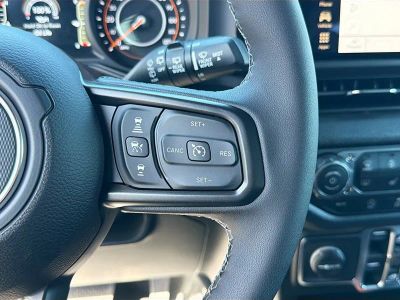2026 Jeep Wrangler — photo 35 view