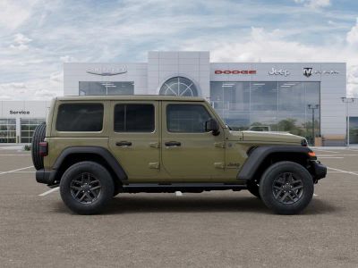 2026 Jeep Wrangler — photo 21 view