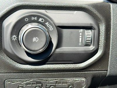 2026 Jeep Wrangler — photo 32 view
