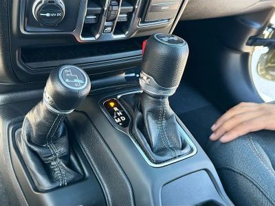 2026 Jeep Wrangler — photo 27 view