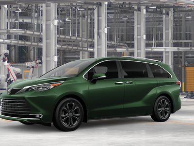 2026 Toyota Sienna - Photo 4