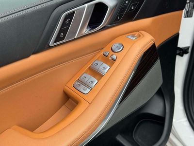 2023 BMW X7 — photo 20 view