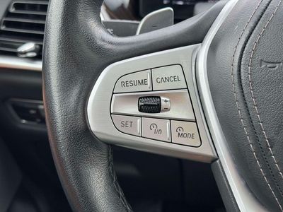 2023 BMW X7 — photo 25 view