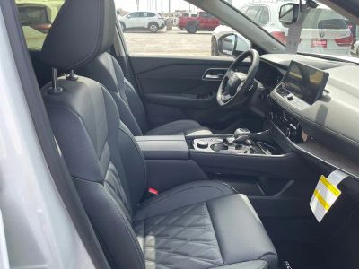 2026 Nissan Rogue — photo 20 view