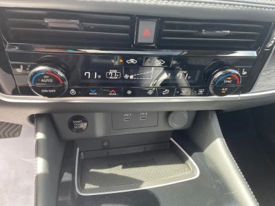 2026 Nissan Rogue — photo 13 view