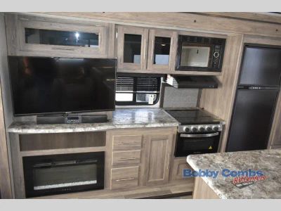 2022 CrossRoads RV Zinger - Photo 7