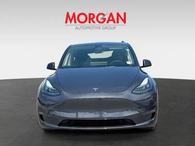 2025 Tesla Model Y — photo 8 view