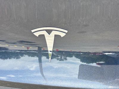 2025 Tesla Model Y — photo 11 view