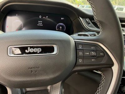 2025 Jeep Grand Cherokee L — photo 18 view