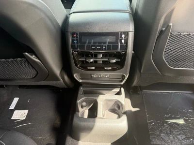 2025 Jeep Grand Cherokee L — photo 34 view