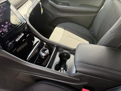 2025 Jeep Grand Cherokee L — photo 22 view