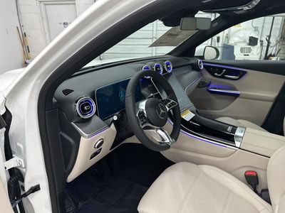 2026 Mercedes-Benz GLC — photo 9 view