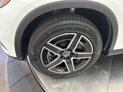2026 Mercedes-Benz GLC — photo 32 view