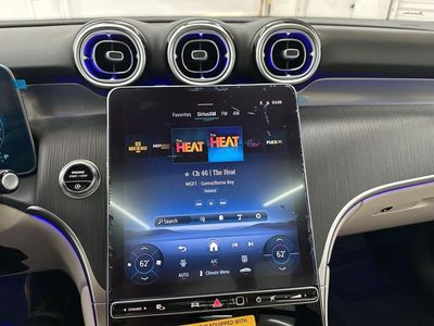 2026 Mercedes-Benz GLC — photo 15 view
