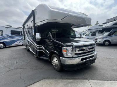 2026 Jayco GREYHAWK — front three-quarter view