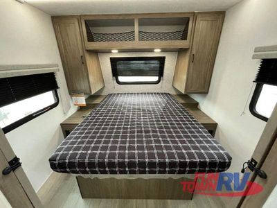 2026 Coachmen RV Freedom Express Select - Photo 27