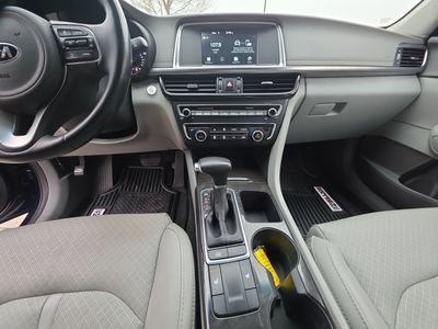 2018 Kia Optima — photo 13 view