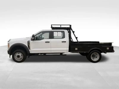 2024 Ford F-450SD - Photo 3