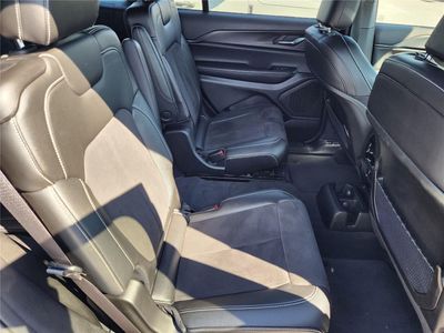 2026 Pre-Owned 2024 Jeep Grand Cherokee L Altitude - Photo 7