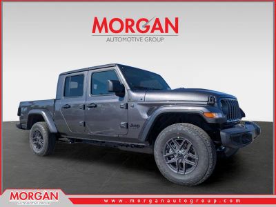 2026 Jeep Gladiator Sport S in Gray — front three-quarter view