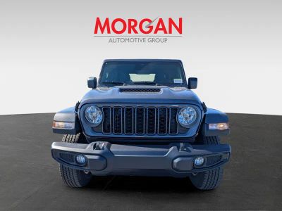 2026 Jeep Gladiator — side profile view