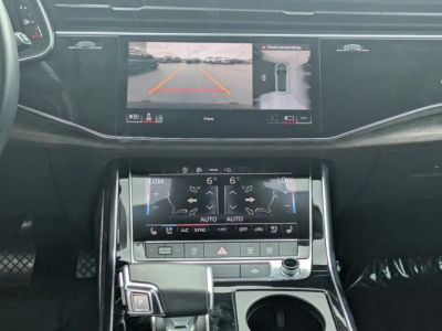 2023 Audi Q8 — photo 16 view