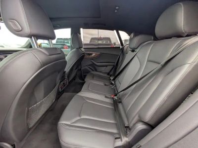 2023 Audi Q8 — photo 12 view