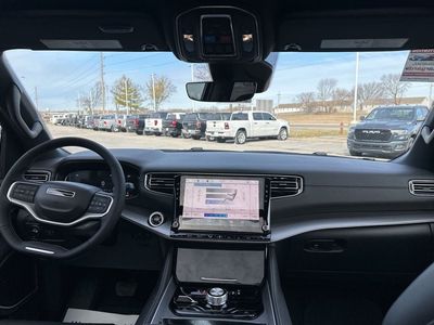2026 Jeep Grand Wagoneer L — photo 14 view