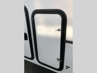 2026 Keystone RV Alpine Avalanche Edition - Photo 9