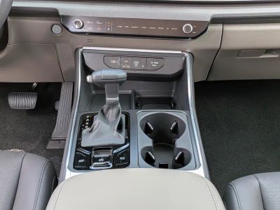 2026 Kia Carnival — photo 25 view