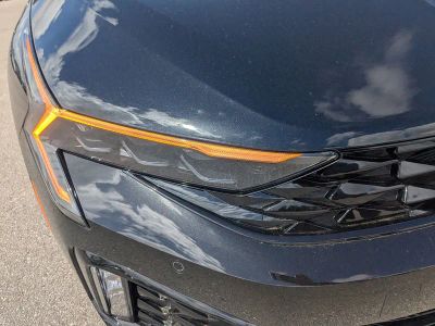 2026 Kia K5 — photo 10 view