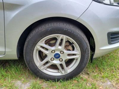 2019 Ford Fiesta — photo 9 view