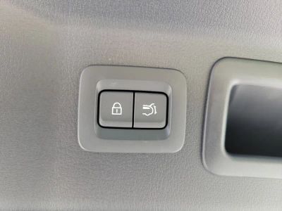 2026 Mazda CX-90 — photo 10 view