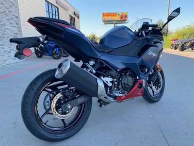 2026 Kawasaki Ninja 500 SE ABS — detail view