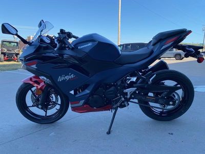 2026 Kawasaki Ninja 500 SE ABS — photo 7 view