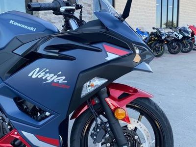 2026 Kawasaki Ninja 500 SE ABS — photo 9 view