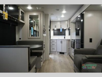 2027 Jayco Jay Feather - Photo 12